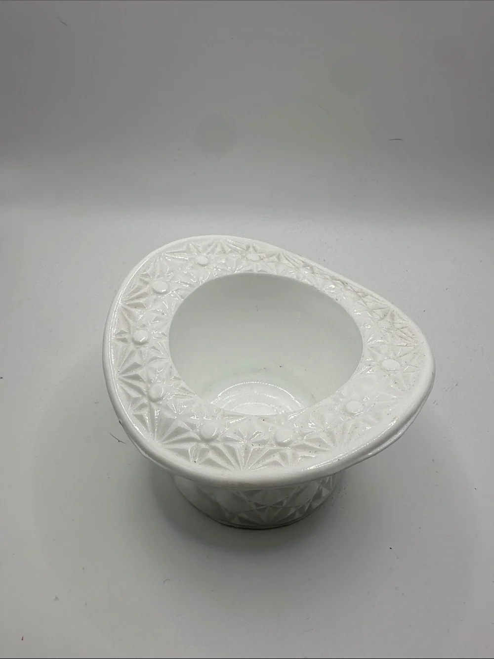 White Ceramic Top Hat Decorative Bowl - White